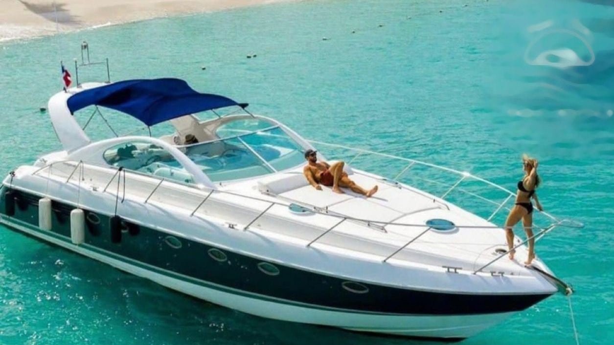 fairline-50ft-private-boat-charter-casa-de-campo
