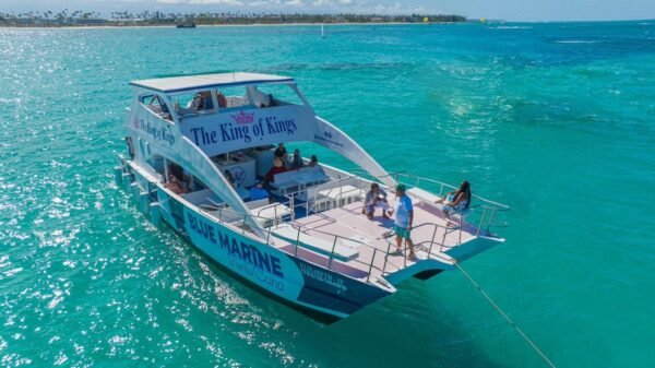 party-catamaran-punta-cana