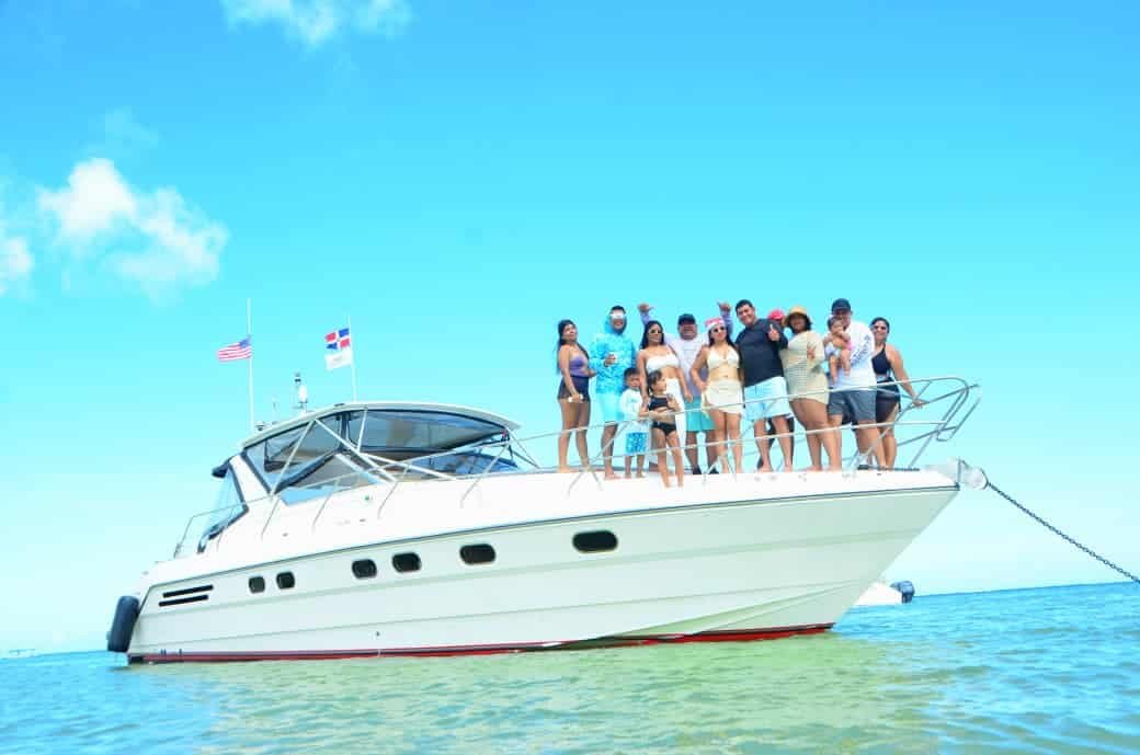 barco-privado-punta-cana-clientes