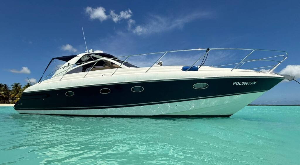 private-yacht-princess-40ft-la-romana