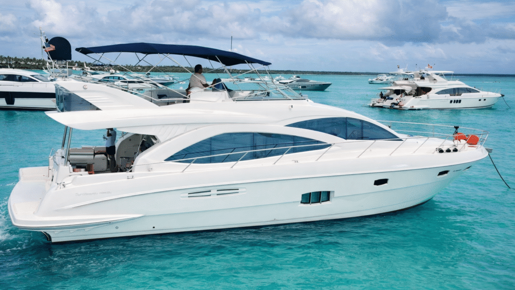 private-yacht-majesty-56-la-marina-casa-de-campo