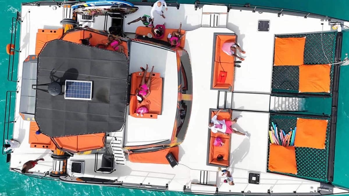 catamarán-privado-take-it-easy-la-romana