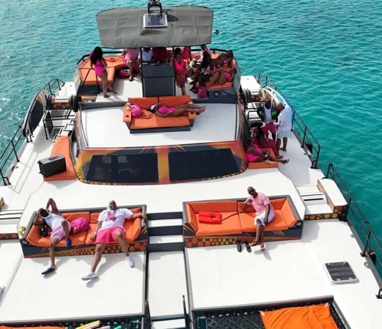 punta-cana-spring-break-yacht-experience