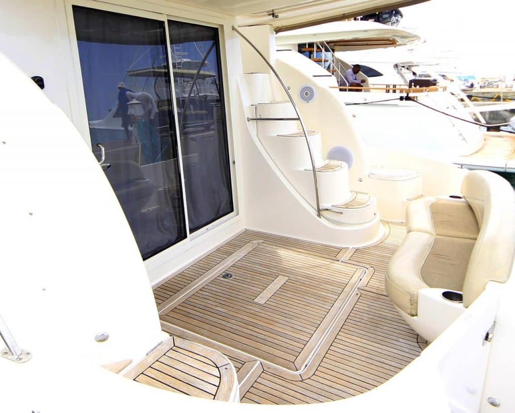 meridian-42ft-exterior
