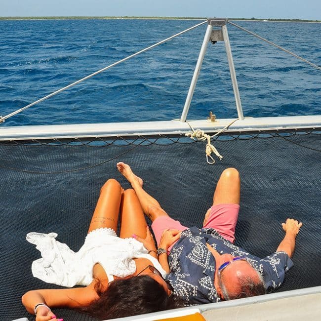 private-catamaran-lose-50-malla