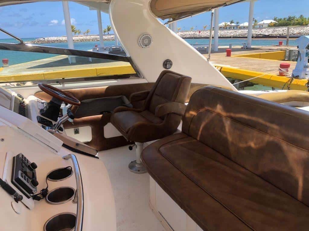 sea-ray-50ft-private-yacht-at-cap-cana-captain