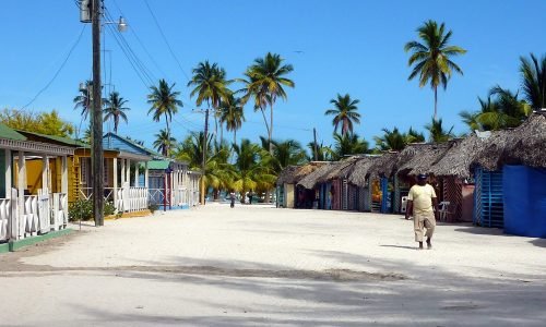 private-saona-island-tour-mano-juan-viallge
